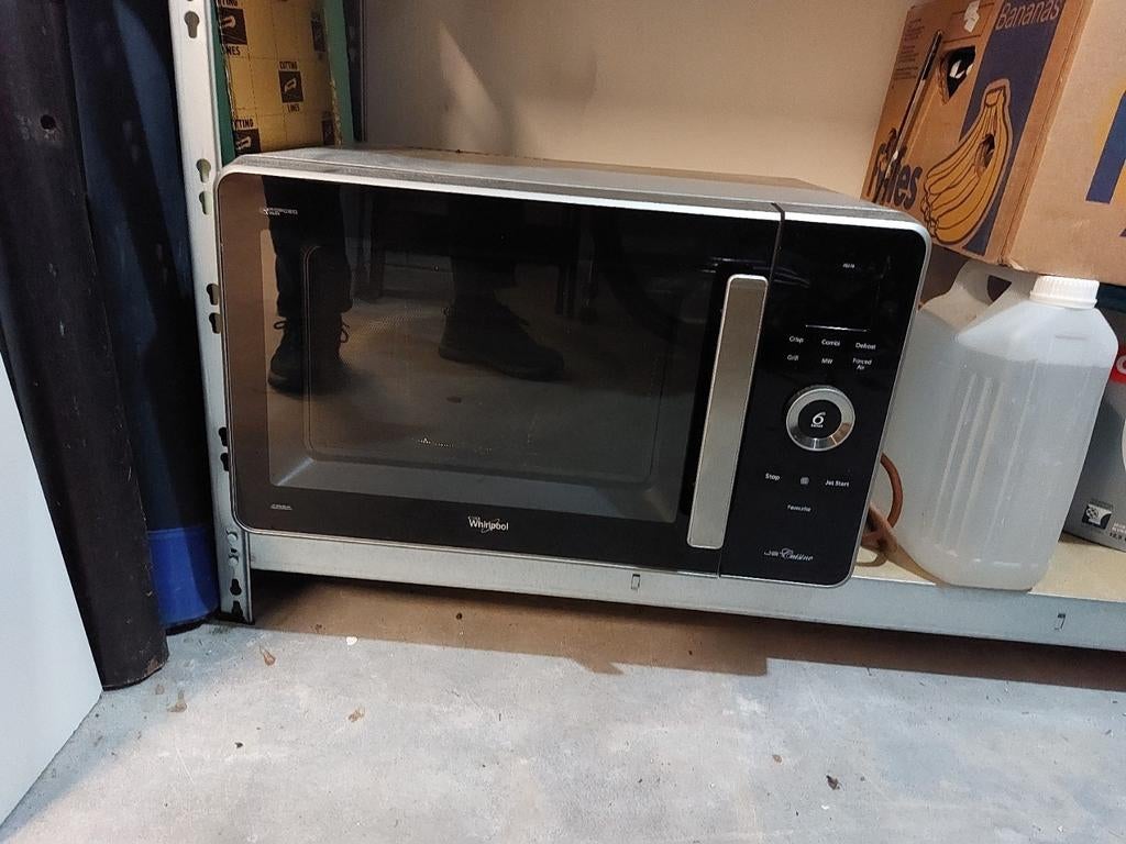 Whirlpool Combimagnetron - Zwart, Vrijstaand, Witgoed en Apparatuur, Magnetrons, Gebruikt, Vrijstaand, Combimagnetron, 45 tot 60 cm