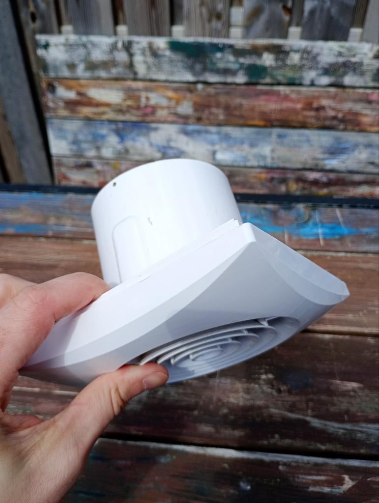 Afzuiging voor de badkamer, werkt perfect en is mooi stil., Ophalen, Afzuiger