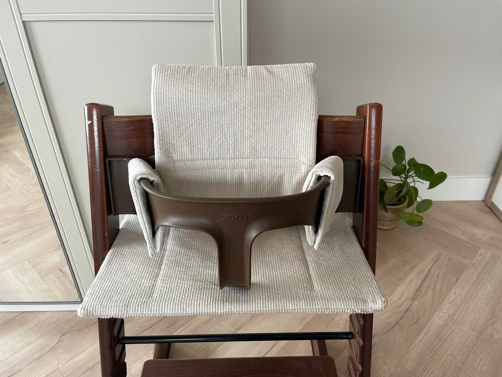 Nieuw! Ribstof beige Stokke Tripp Trapp kussenset, Kinderen en Baby's, Kinderstoelen, Ophalen of Verzenden, Nieuw, Meegroeistoel