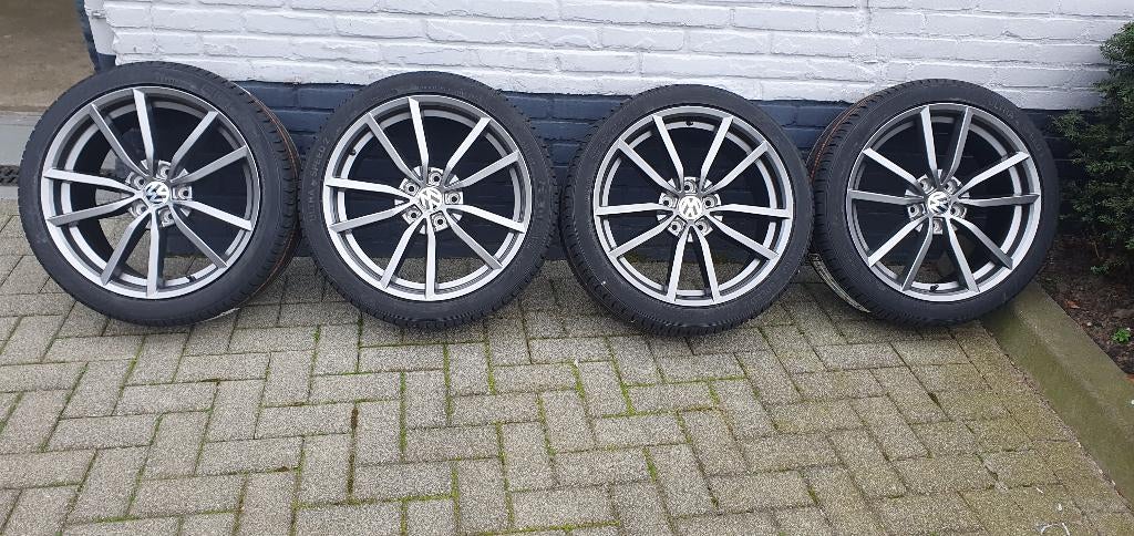 Pretoria look 18 inch allseason/zomerbanden Golf GTI/GTD/R, Ophalen, 18 inch, Banden en Velgen, Nieuw