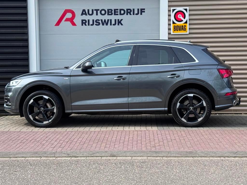 Audi Q5 55 TFSI e quattro Competition Vol Opties!, Auto's, Audi, Automaat, Euro 6, 4 cilinders, Alcantara