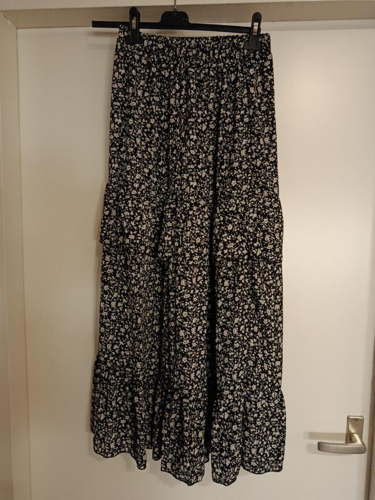 Maxi rok mt 36 zgan met bloemen print, Kleding | Dames, Rokken, Ophalen of Verzenden, Zo goed als nieuw, Maat 36 (S), Onder de knie