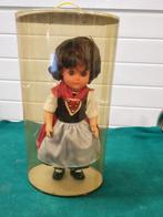 -	Pop kledendracht schwelm vintage, Ophalen of Verzenden, 'T Olde Gre-j, Info@toldegrej.nl, Endepoelstraat 20f Didam