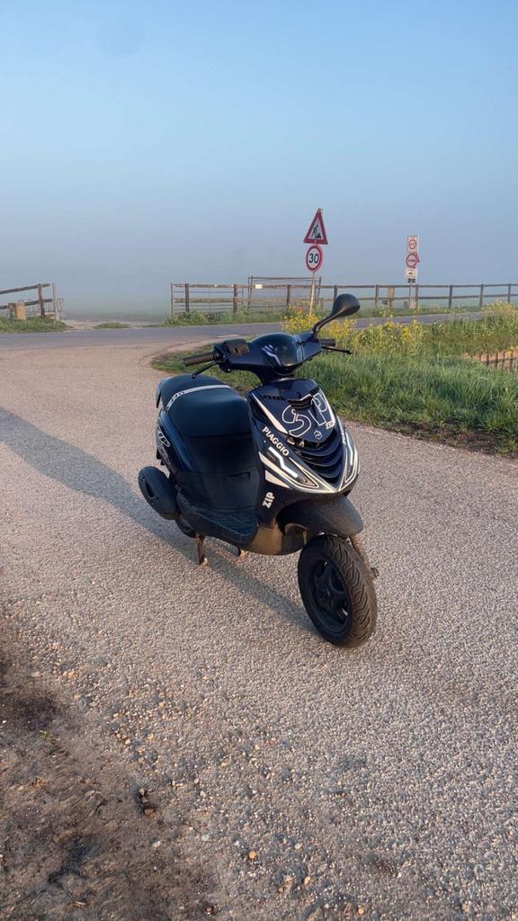 Piaggio zip iget 2020 !WAARDEPEILING!, Ophalen, Zo goed als nieuw, Benzine, Zip