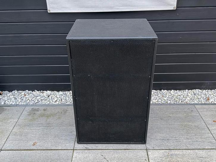 Dynacord MT215 Dubbel 15 Inch Passieve Subwoofer, Audio, Tv en Foto, Luidsprekers, Subwoofer, Overige merken, Ophalen