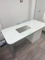 Nageltafel inclusief ingebouwde afzuiging, Ophalen of Verzenden, Gebruikt