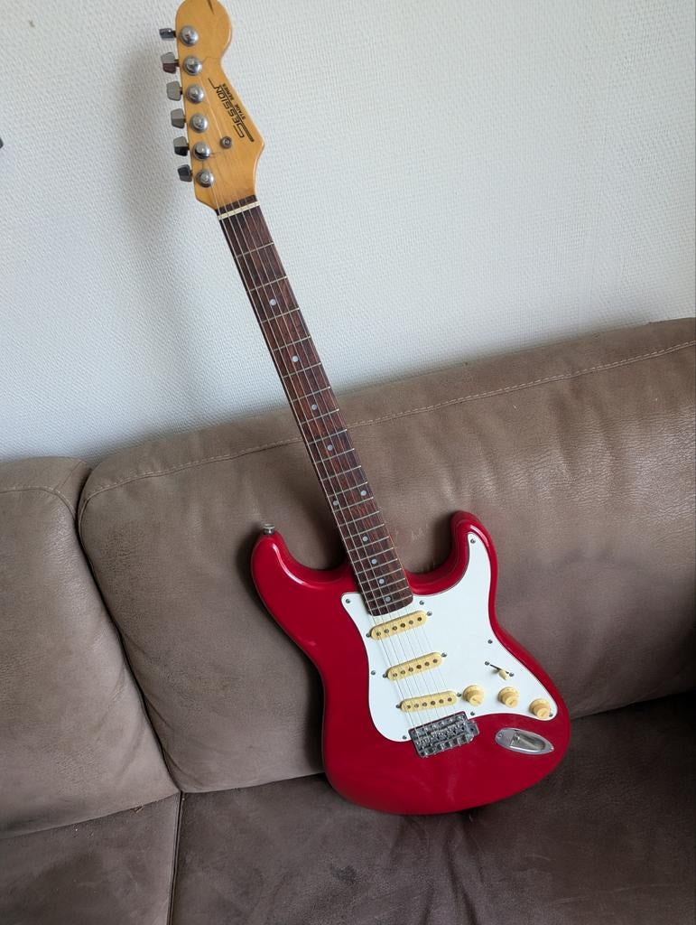 Fender Stratocaster - Zo goed als nieuw met gitaarhoes, Ophalen of Verzenden