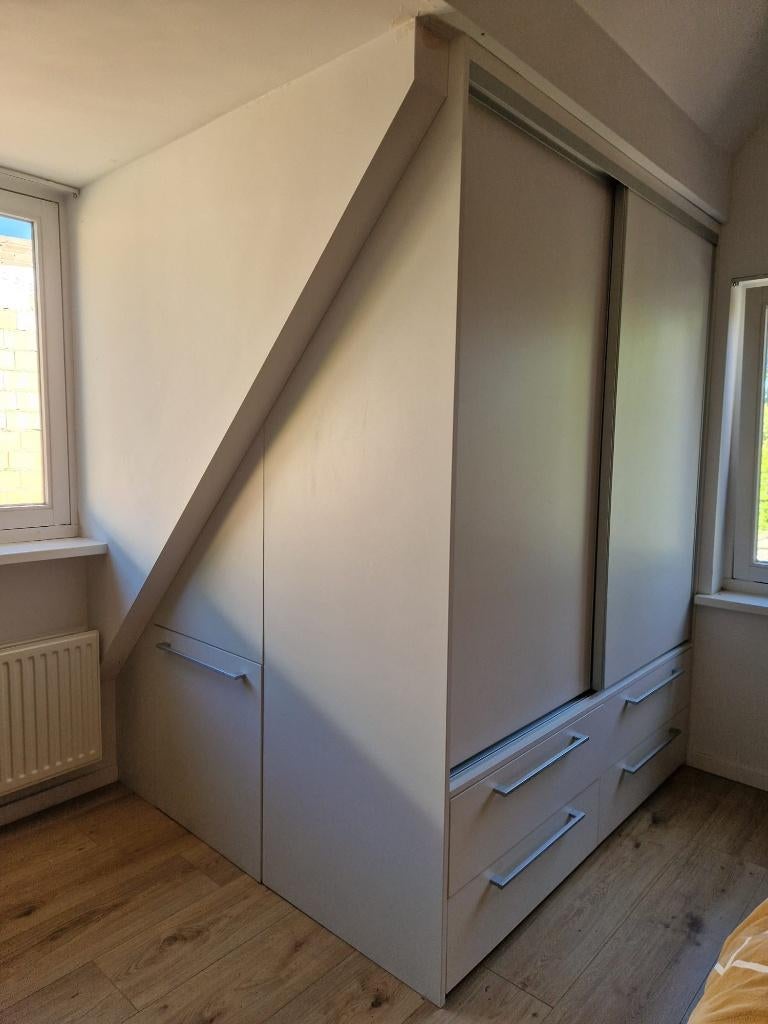 Kleding kast voor schuin dak 175x220, Gebruikt, 75 cm of meer, 50 tot 100 cm, 150 tot 200 cm