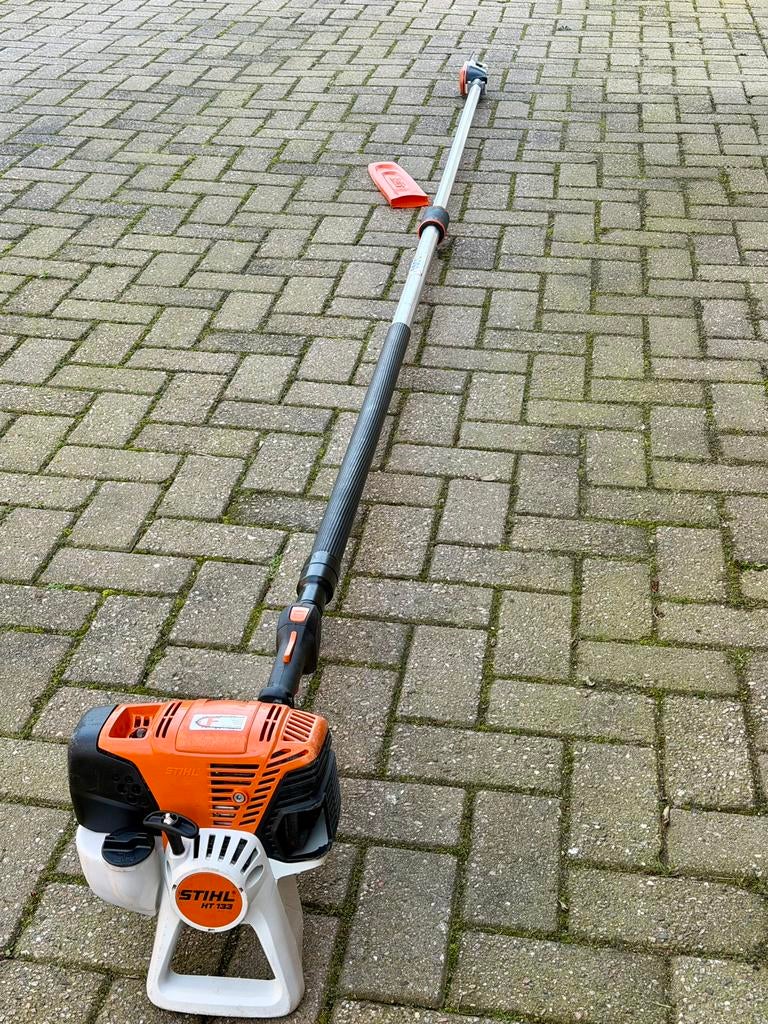 Stihl HT 133 Stokzaag op benzine kettingzaag op steel, Ophalen, Zo goed als nieuw