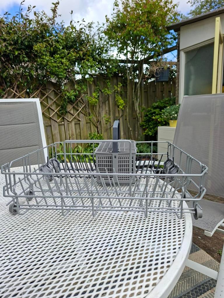 Nieuw vaatwasrek met korf (miele), Witgoed en Apparatuur, Onderdelen en Toebehoren, Ophalen, Nieuw