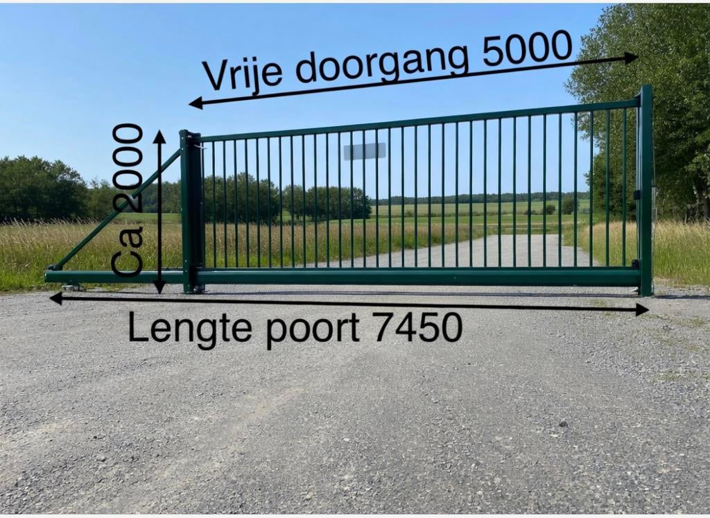 Zeer nette vrijdragende schuifpoort 7.45mtr  groengecoat, Ophalen, Staal, Schuifpoort, Zo goed als nieuw