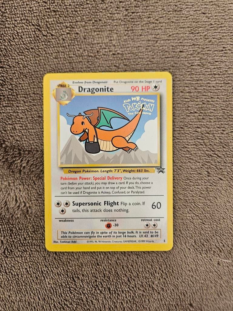 Dragonite Pokémon, Ophalen of Verzenden, Zo goed als nieuw, Losse kaart