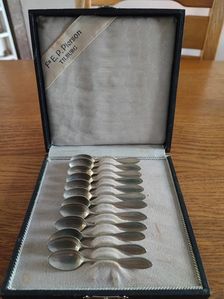 12 Wellner likeurlepeltjes., Antiek en Kunst, Ophalen of Verzenden