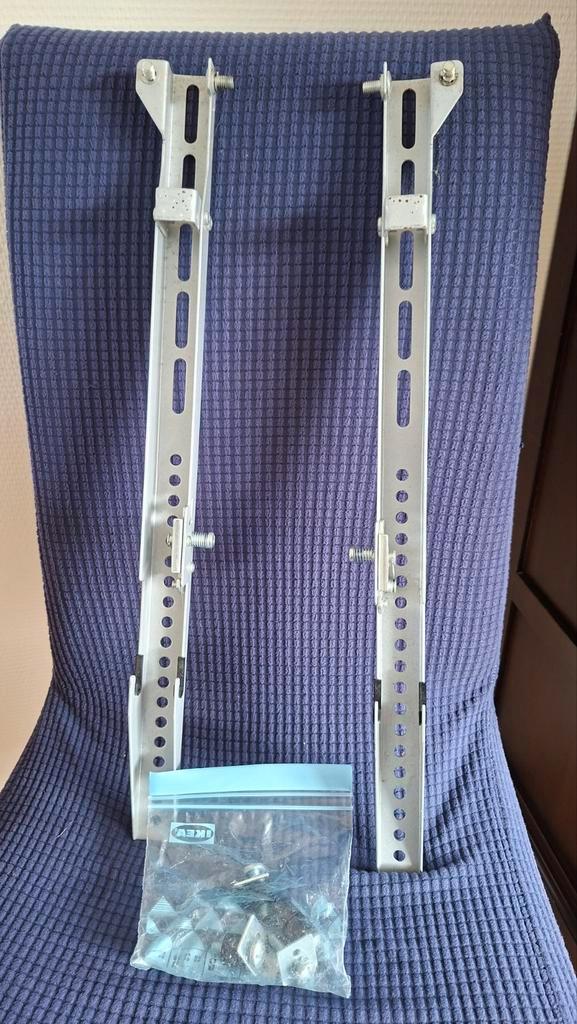 TV Beugels - Wandbevestiging Televisie, Audio, Tv en Foto, Televisiebeugels, Gebruikt, Ophalen of Verzenden