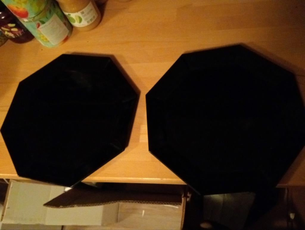 Zwarte achthoekige schalen - Set van 2. Communie feesten, Huis en Inrichting, Keuken | Servies, Ophalen of Verzenden, Effen, Porselein