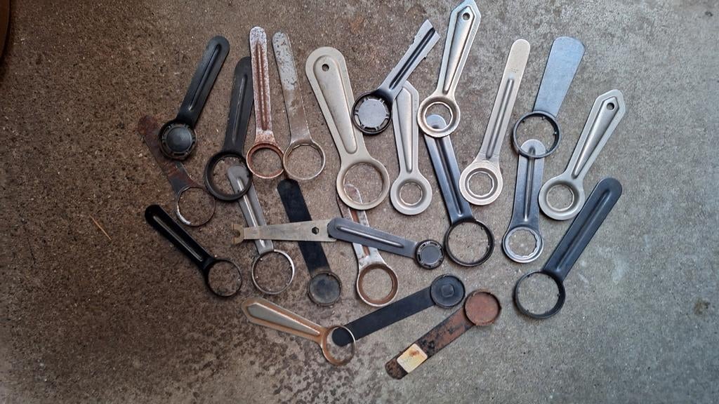 Horlogemakers gereedschap horlogekast openers 23 stuks., Verzenden