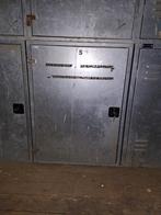 Zware degelijke zadelkast met werkende sluiting, Dieren en Toebehoren, Paarden en Pony's | Overige Paardenspullen, Ophalen, Gebruikt