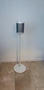 Sonos play 1 op standaard, topconditie, multiroom speaker, Ophalen of Verzenden, Zo goed als nieuw, Sonos, 120 watt of meer