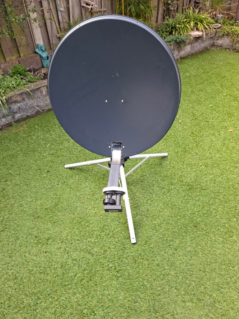 Schotelantenne set met Canal Digitaal ontvanger en finders, Ophalen, Gebruikt, (Schotel)antenne, Overige merken