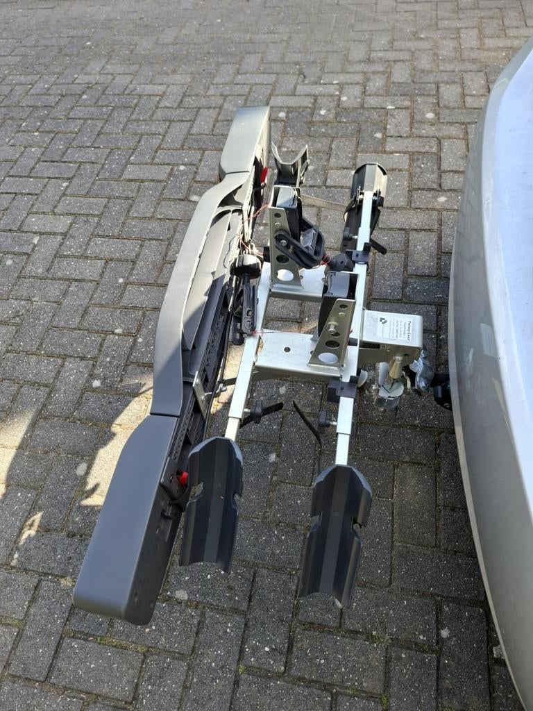 Twinnyload C fietsendrager incl Thule Rear Mount connector, Ophalen, Trekhaakdrager