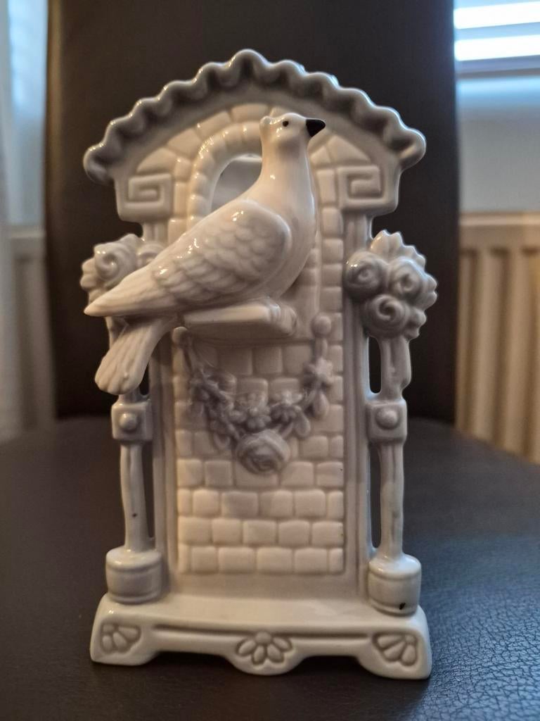 Antiek vaasje/beeldje met duif, Antiek en Kunst, Ophalen of Verzenden