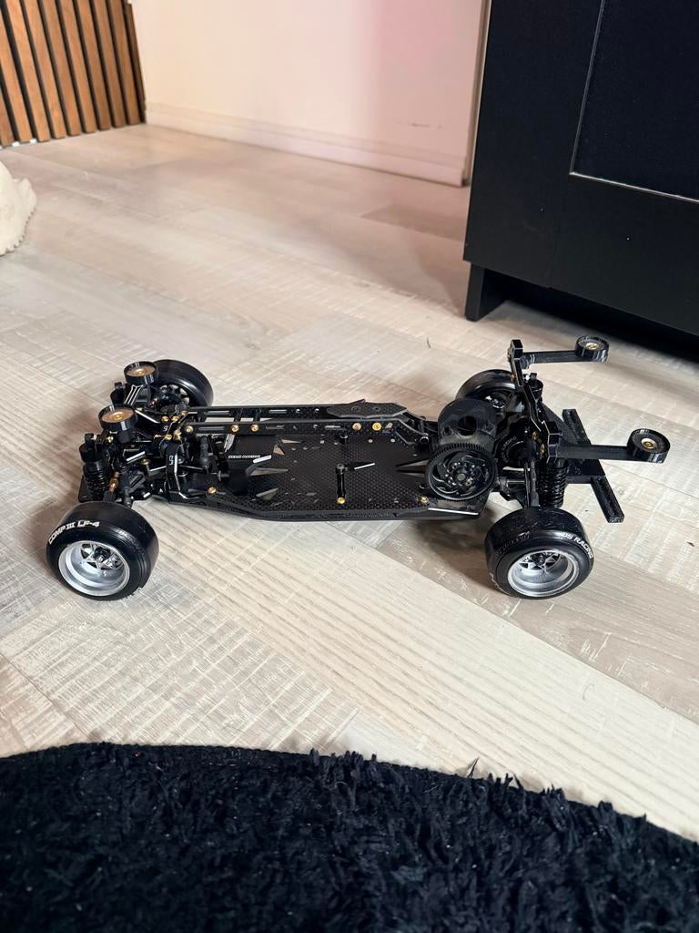 Yokomo YD2S RC drift auto carbon en aluminium, Overige merken, Gebruikt, Auto, Groter dan 1:32