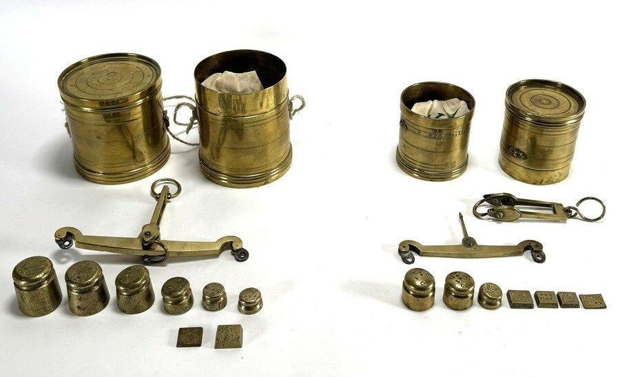 1157. Messing graanbalansen, korenmaten en gewichten, Ophalen of Verzenden