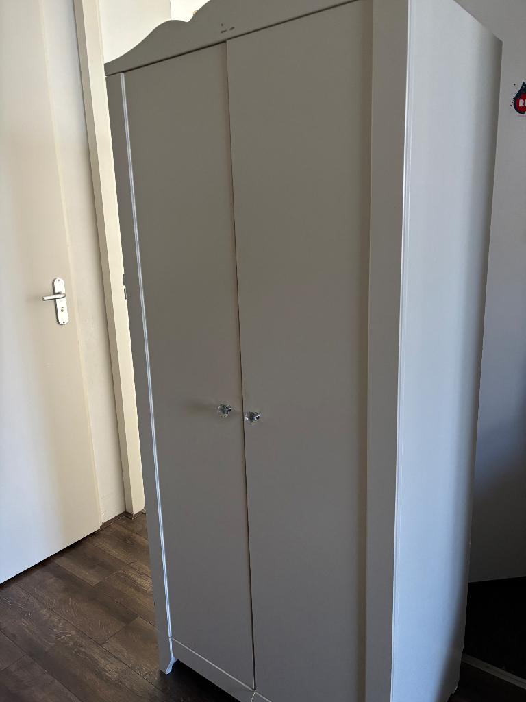 Kinderkast IKEA gratis, Huis en Inrichting, Ophalen, Met deur(en), Gebruikt, 50 tot 100 cm