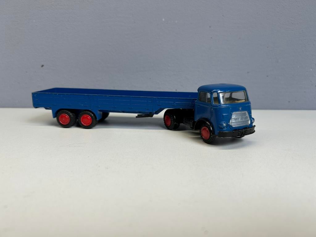 Lion toys car Daf Frontstuur blauw, Hobby en Vrije tijd, Modelauto's | 1:50, Zo goed als nieuw, Bus of Vrachtwagen, Lion Toys