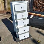 Laden kastje voor kleine ruimten bv hal overloop of badkamer, Ophalen