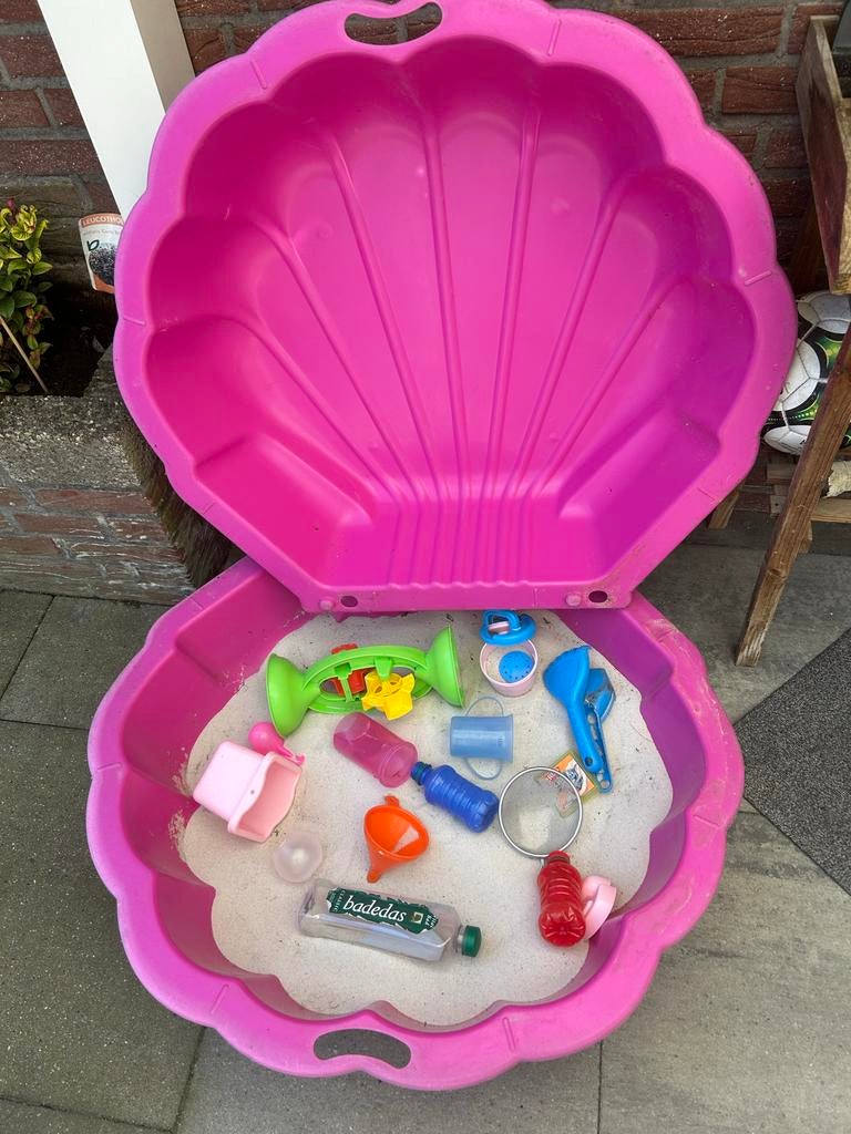 Roze schelp zandbak met speelgoed, Ophalen of Verzenden, Gebruikt