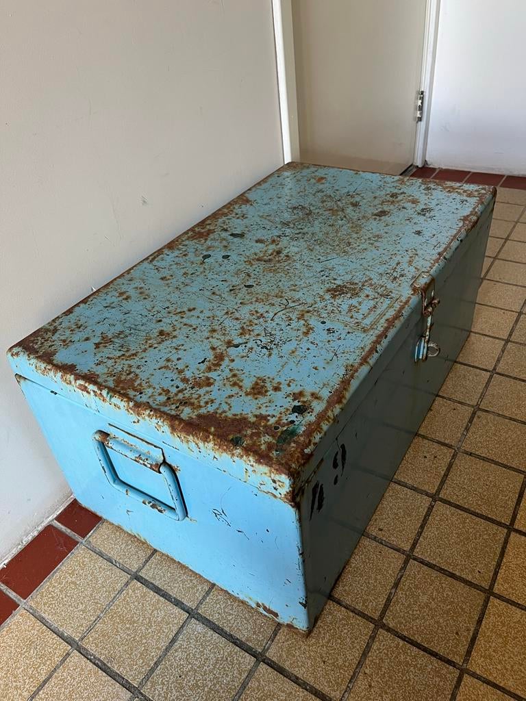Vintage IJzeren Kist - Industriële Opbergkist, Ophalen, Gebruikt, 50 tot 100 cm, Metaal