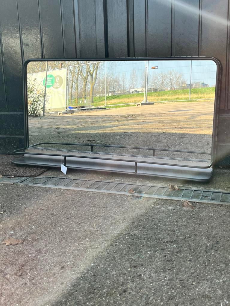 Stijlvolle spiegel met plank - Industrieel design, Ophalen, Nieuw, 75 tot 100 cm, Minder dan 100 cm