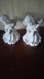 Twee Porseleinen Beeldjes Wit, Verzamelen, Beelden en Beeldjes, Ophalen of Verzenden, Zo goed als nieuw, Mens