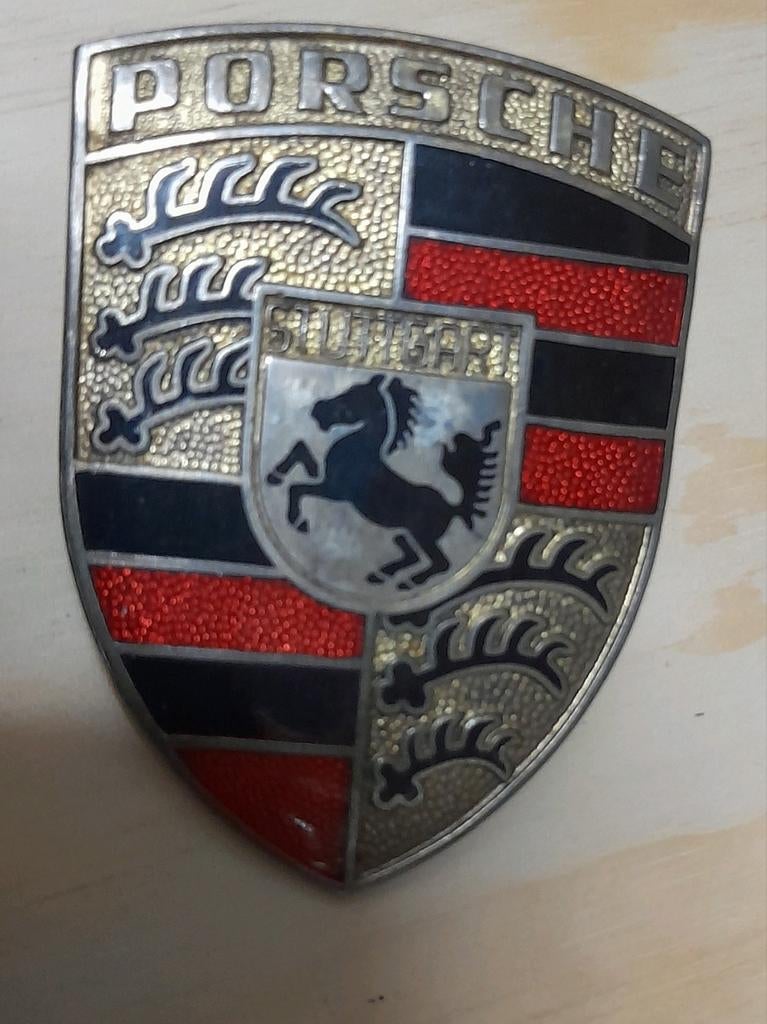 Porsche embleem 901559220 logo crest Oud vintage, Verzamelen, Ophalen of Verzenden, Gebruikt, Auto's