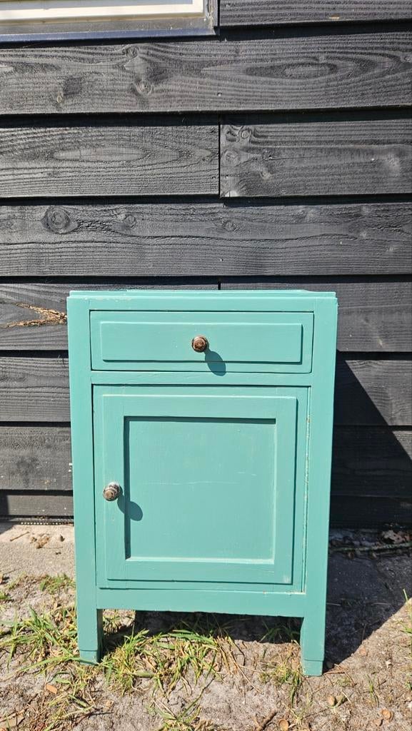 Vintage brocante nacht kastje, Ophalen, Minder dan 45 cm