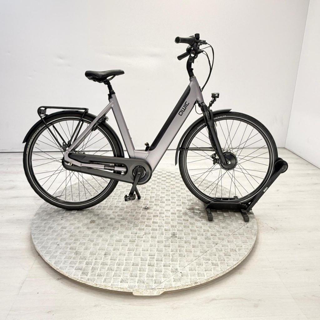 Qwic FN7 Dames grijs 59cm 2022, Fietsen en Brommers, Elektrische fietsen, Gebruikt, Qwic, 59 cm of meer