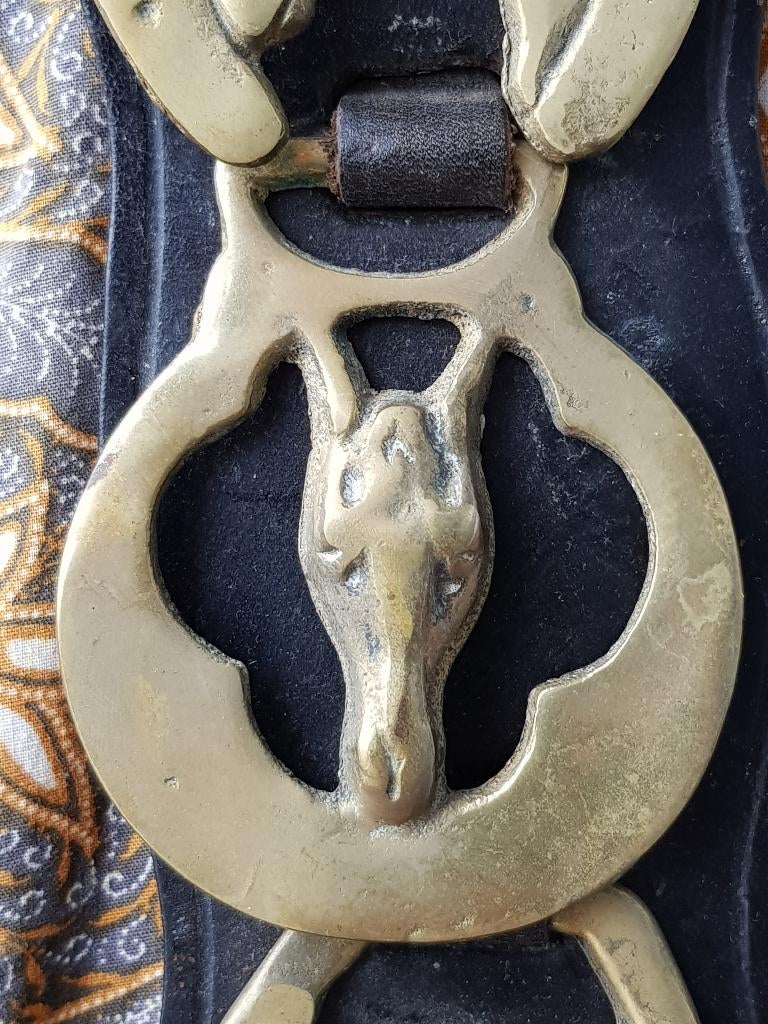 Vier antieke kleppermannetjes uit Engeland aan riem 45 cm., Antiek en Kunst, Ophalen of Verzenden