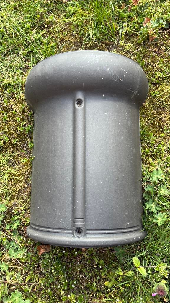 Gezocht: Dakpannen Koramic VH blauw gesmoord, Doe-het-zelf en Verbouw, Steen of Klei, Blauw, Ophalen of Verzenden, Zo goed als nieuw