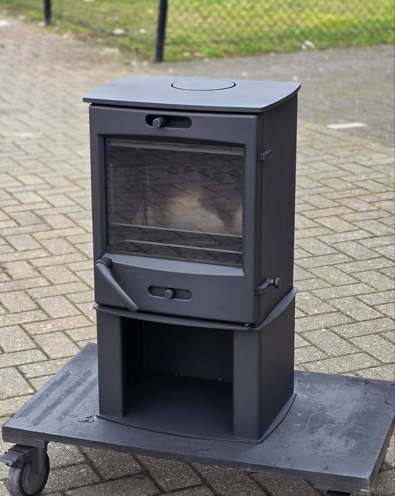 Houtkachel Charlton&Jenrick FQ5, Houtkachel, Ophalen of Verzenden, Zo goed als nieuw, Vrijstaand