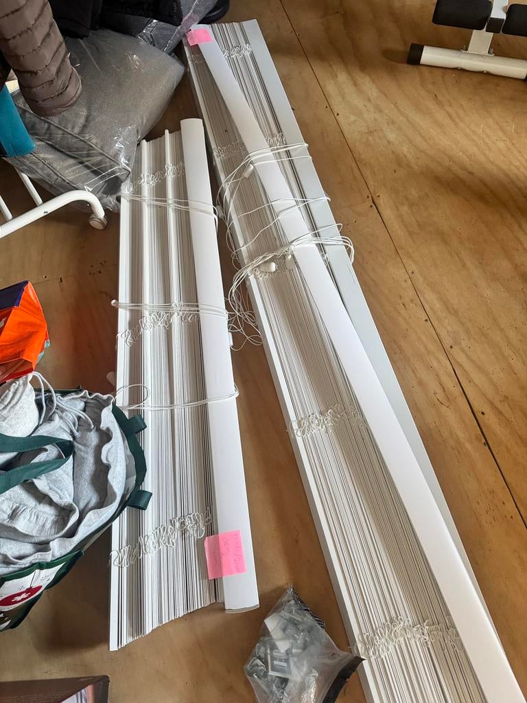 Houten witte jaloezieën, Huis en Inrichting, Stoffering | Gordijnen en Lamellen, Ophalen, Zo goed als nieuw, Wit, 200 cm of meer