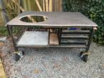 Robuust BBQ meubel op wielen met opbergruimte, Ophalen, Gebruikt, Houtskool, Vrijstaand