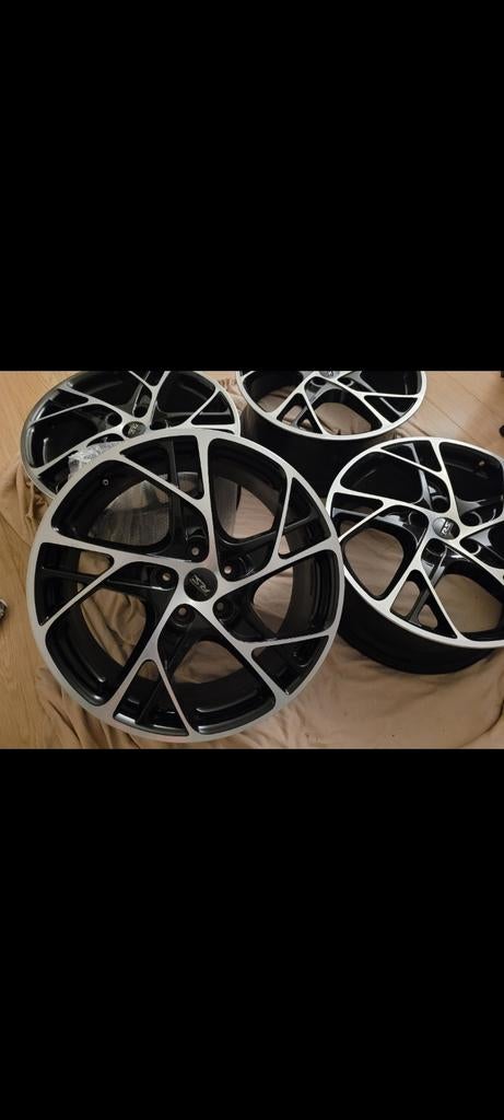 Renault megane rs 19 inch velgen origineel, Ophalen of Verzenden, Renault