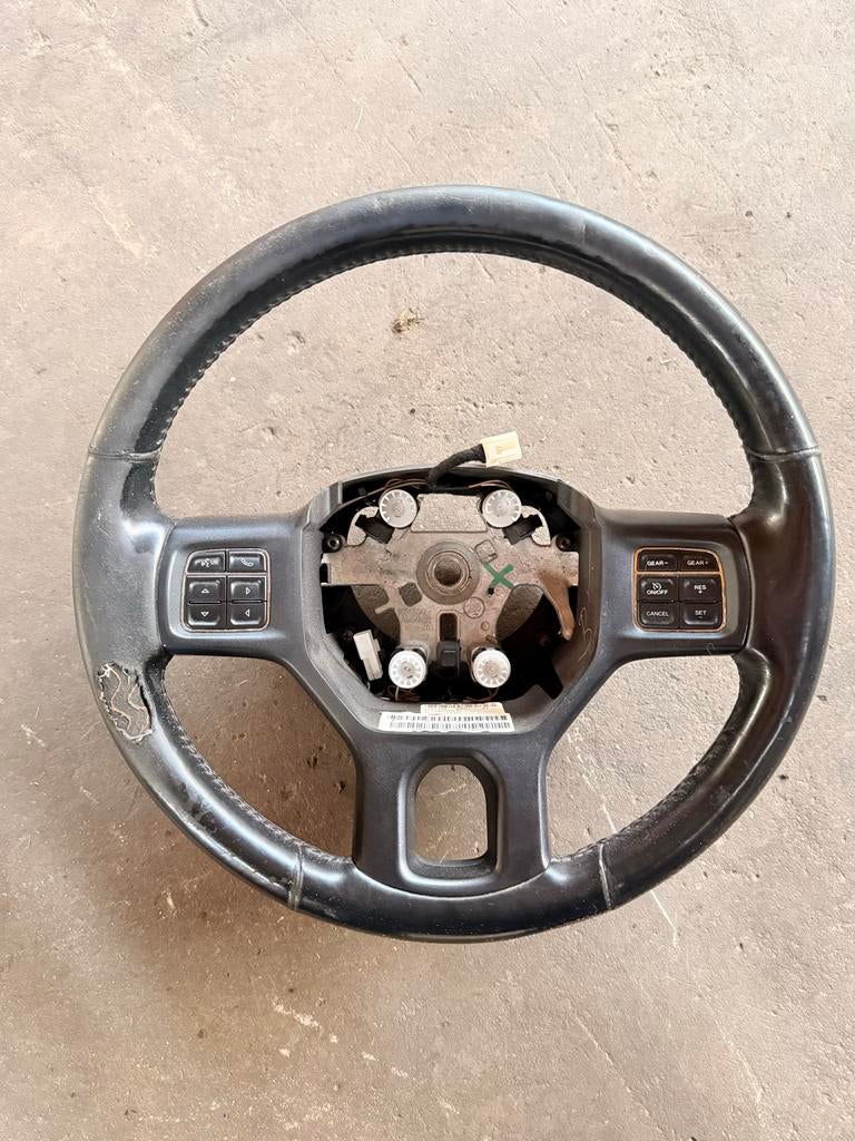 Stuurwiel Dodge Ram 2013-2018 met stuurverwarming, Ophalen of Verzenden, Gebruikt, Dodge