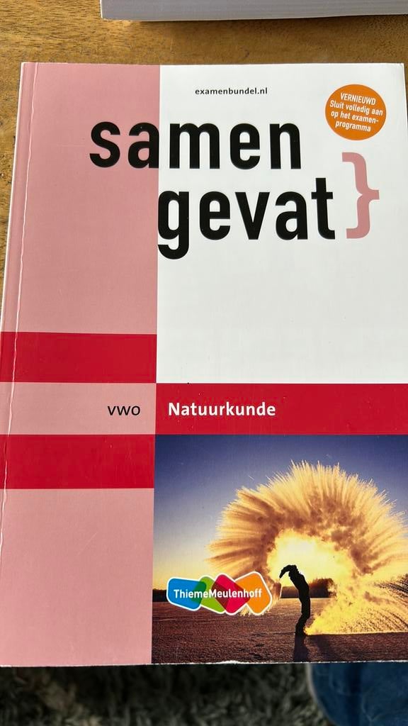 vwo natuurkunde, Boeken, Schoolboeken, Ophalen of Verzenden, Zo goed als nieuw, VWO, Natuurkunde