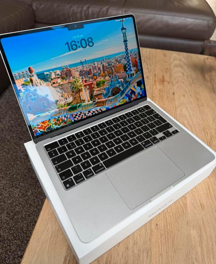 Apple Macbook Air M3 | Inclusief Magic Keyboard & Magic, Computers en Software, Apple Macbooks, Zo goed als nieuw, MacBook Air