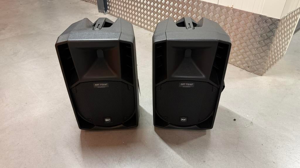 Te koop: 2x RCF ART 712-A actieve speakers (set), Ophalen, -, -, Zo goed als nieuw
