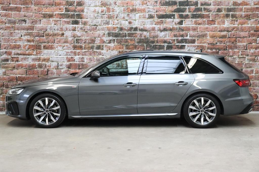 Audi A4 Avant 35 TFSI S Edition Competition Automaat / Panor, Gebruikt, 4 cilinders, Origineel Nederlands, Zilver of Grijs