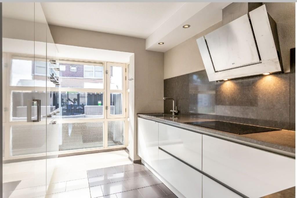 Complete keuken met apparatuur, Huis en Inrichting, Ophalen, Gebruikt, Wit, Dubbelwandige keuken