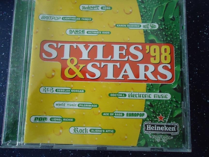 cd styles en stars, 98 nog  nieuw, Ophalen of Verzenden, Zo goed als nieuw
